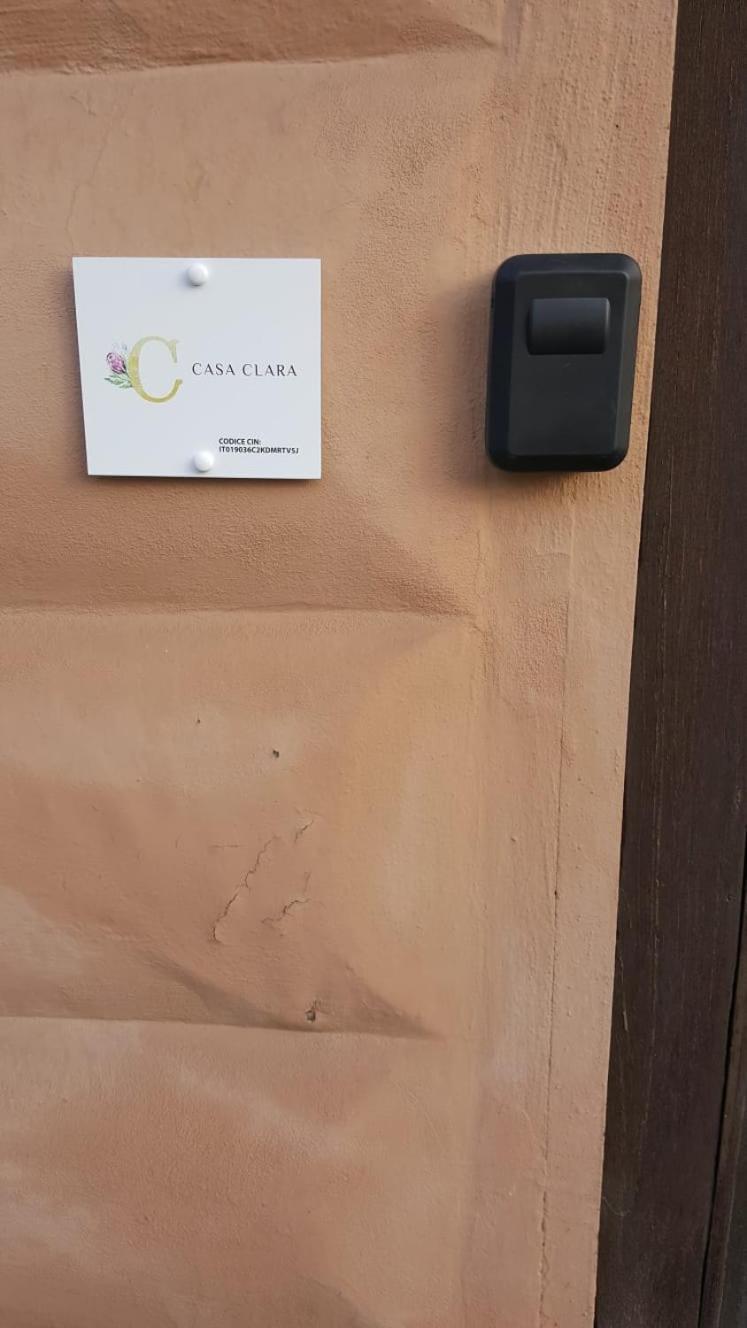 クレモナCasa Claraアパートメント エクステリア 写真